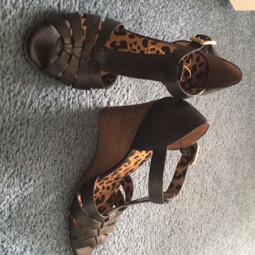 Jessica Simpson wedges